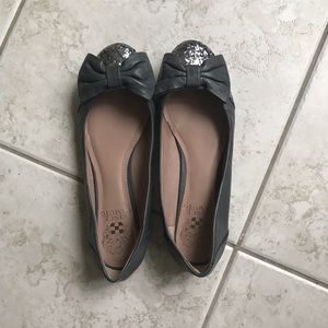 Vince camuto grey ballet flats
